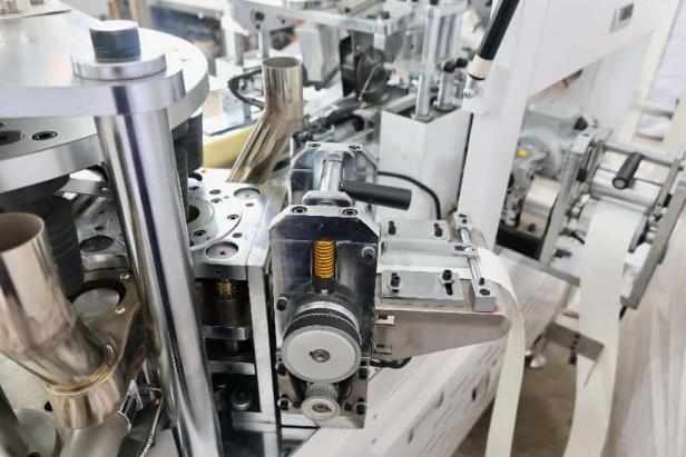 LZ-SC130S/SC150S/SC160S — Smart Servo Paper Cup Machine