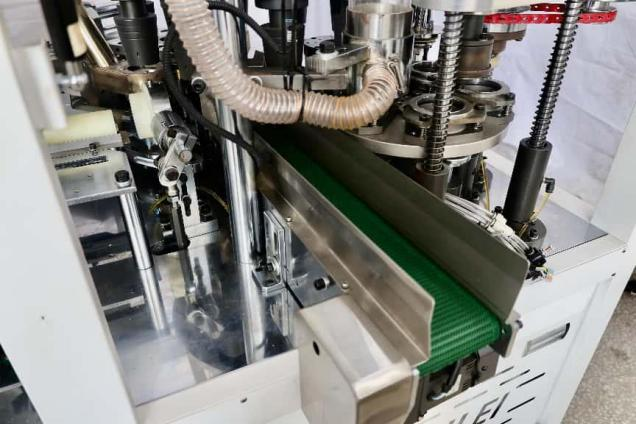 LZ-SC130S/SC150S/SC160S — Smart Servo Paper Cup Machine